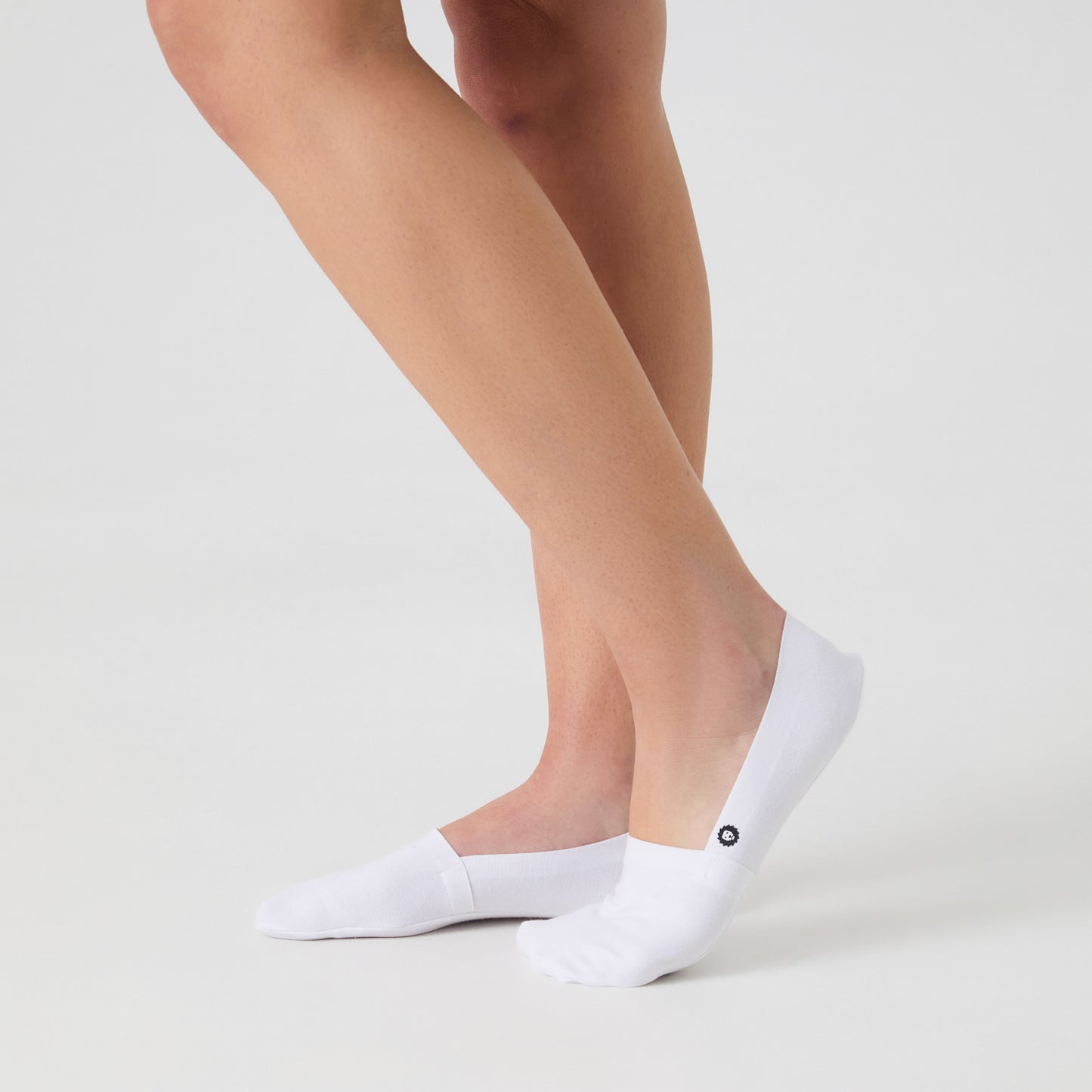 3 x No Show Essentials Second Skin - White