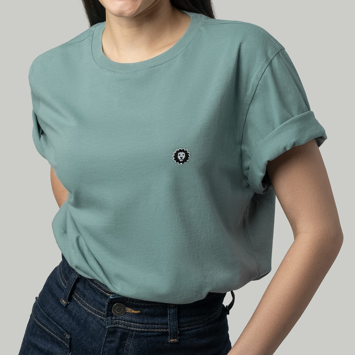 Lion Tee Essentials - Sage Green